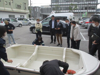 ＦＲＰボート組立