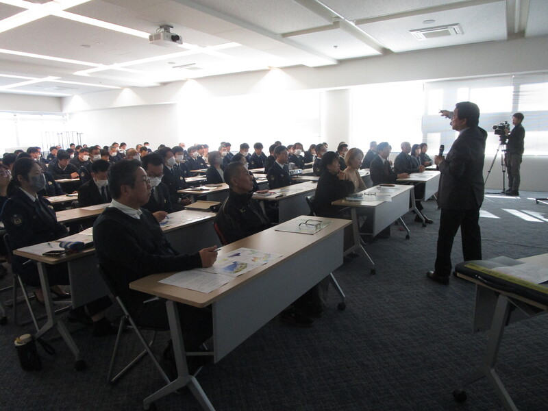 高知大学防災推進センター客員教授・岡村眞教授の講演