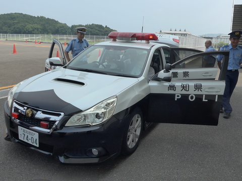 パトカー見学