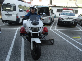 白バイ乗車体験