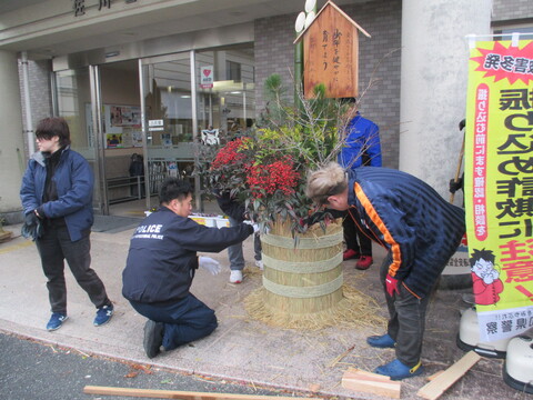 門松作製の様子