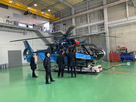 高知県警察航空隊視察の様子 高知県警察航空隊視察の様子
