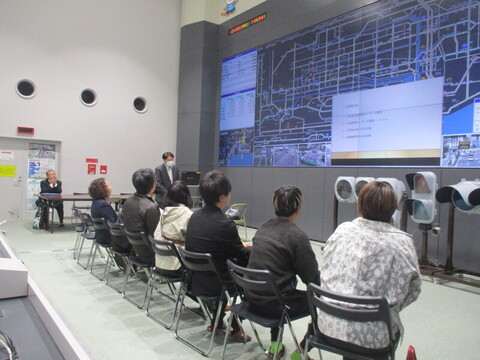 交通管制センター視察 交通管制センター視察