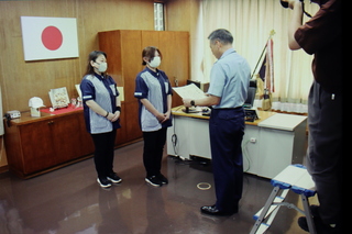 感謝状贈呈の様子